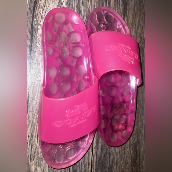 Coach Ulyssa Slides - Picture 3 of 3